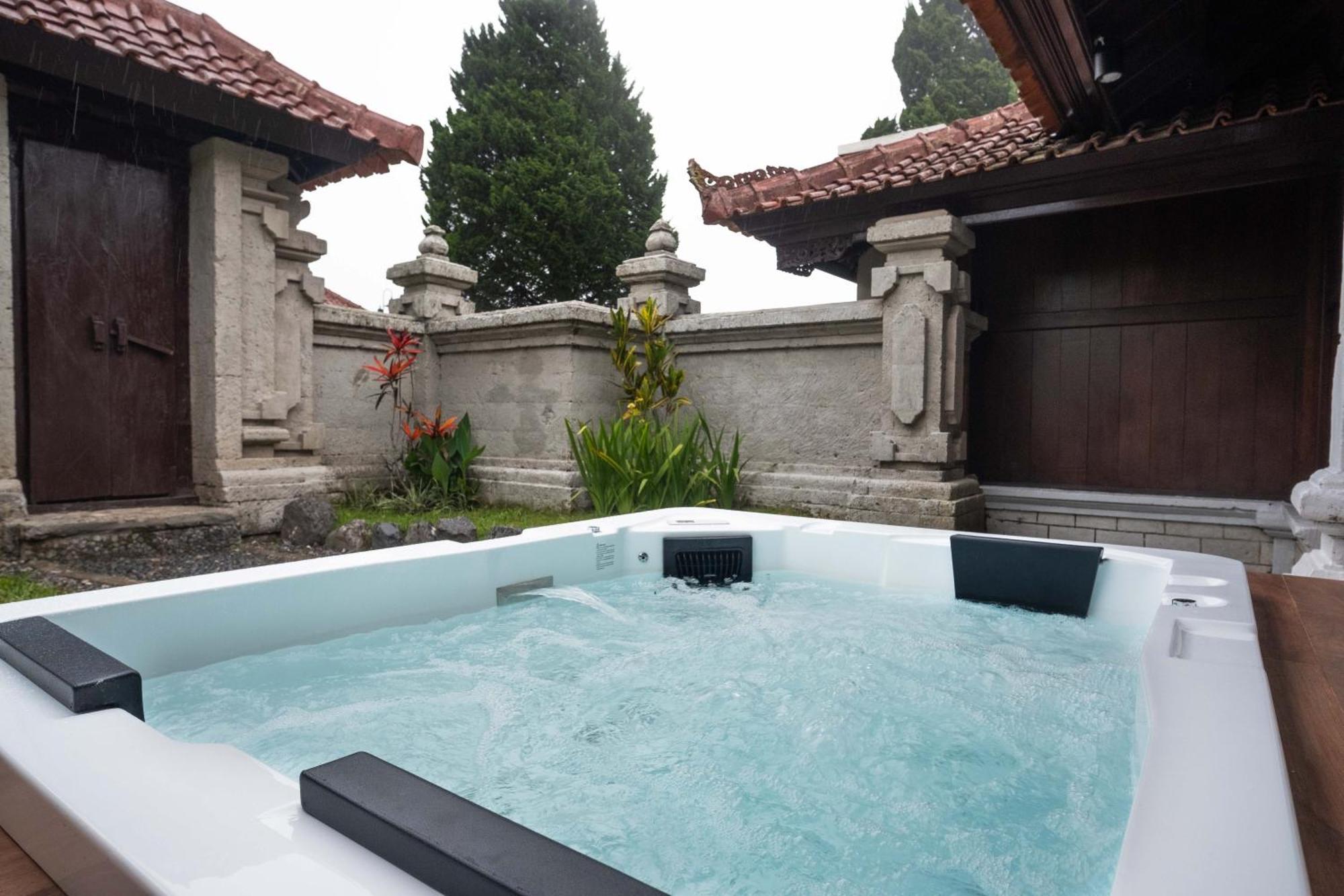 Girihill Farmhouse Munduk Exterior foto